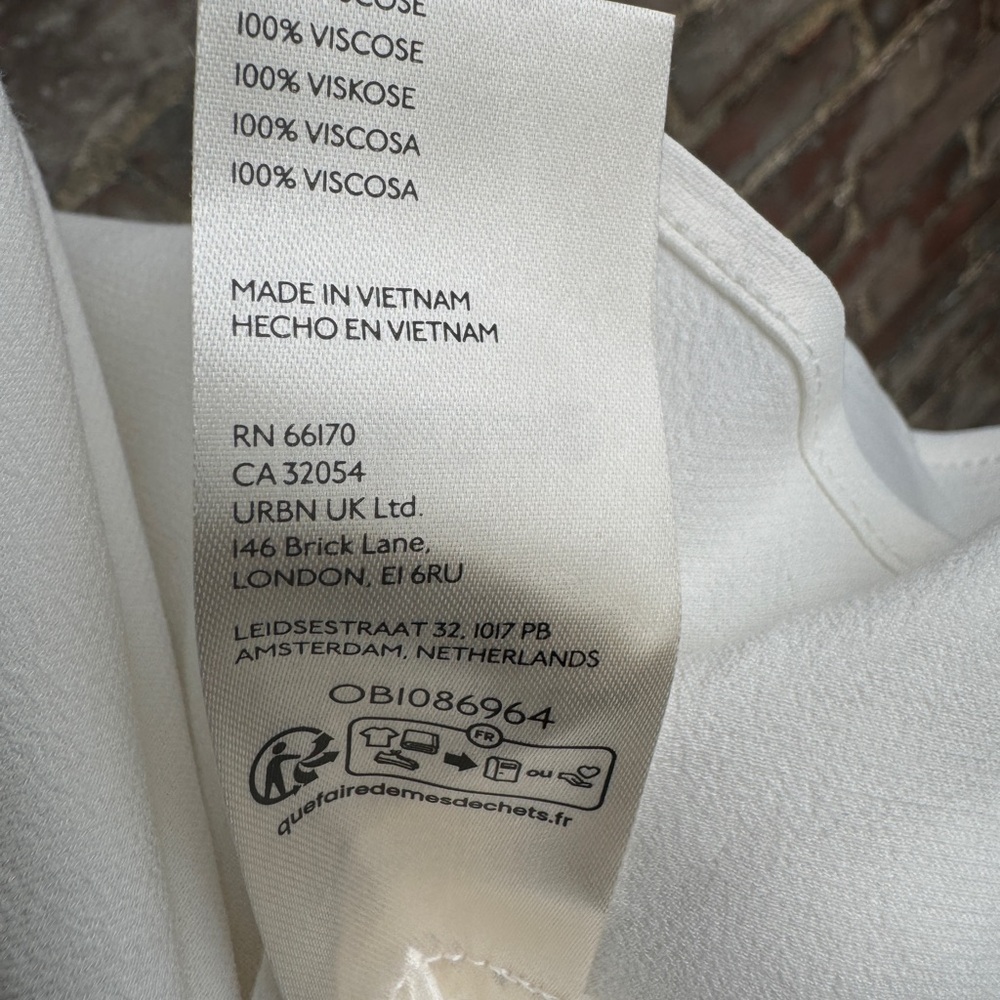 NWT Women’s Anthropologie Tilda Slip Skirt Ivory Cream Large - Picture 9 of 10